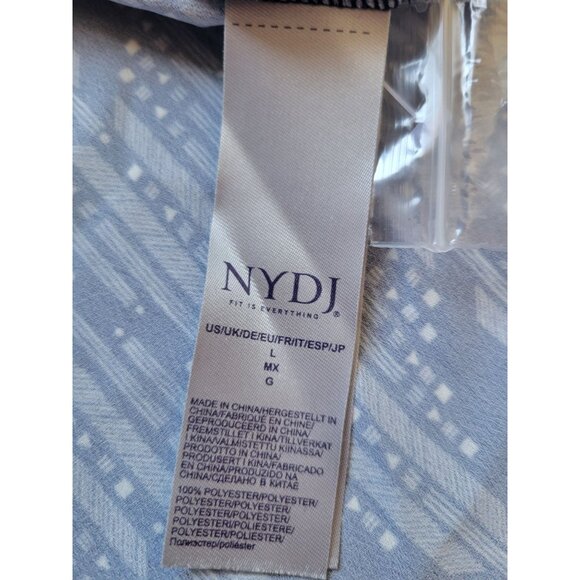 NWT NYDJ Blue Chevron Long Sleeve V Neck Blouse Size L Office Wear Teacher - Picture 11 of 11